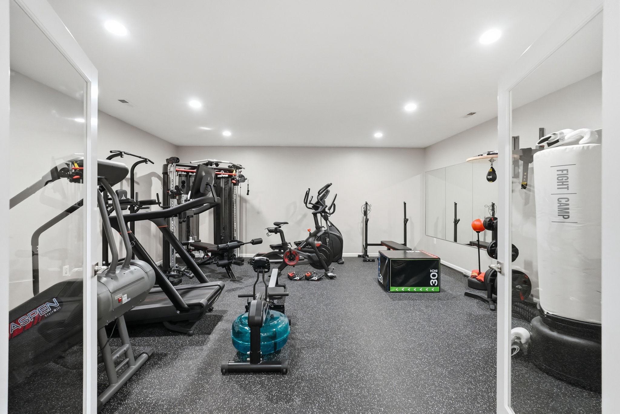 North Potomac, Maryland, 20878, United States, 7 Bedrooms Bedrooms, ,8 BathroomsBathrooms,Residential,Active,2044145