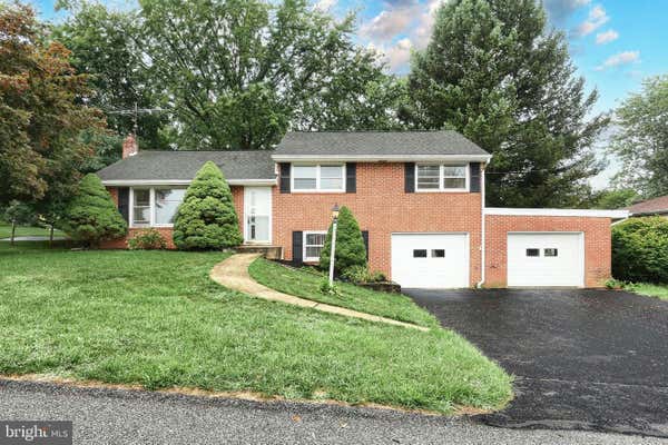 8 APPLETON DR, RED LION, PA 17356 - Image 1