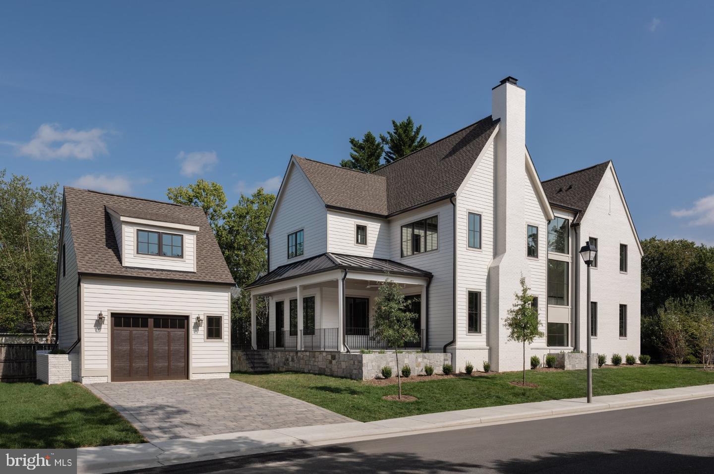 Arlington, Virginia, 22201, United States, 7 Bedrooms Bedrooms, ,8 BathroomsBathrooms,Residential,Active,1944105