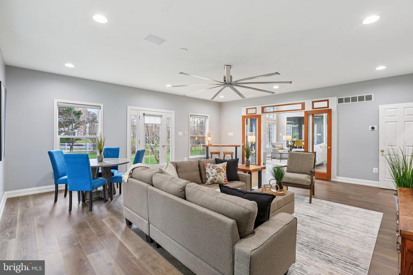 Clarksburg, Maryland, 20871, United States, 5 Bedrooms Bedrooms, ,4 BathroomsBathrooms,Residential,Active,2025637