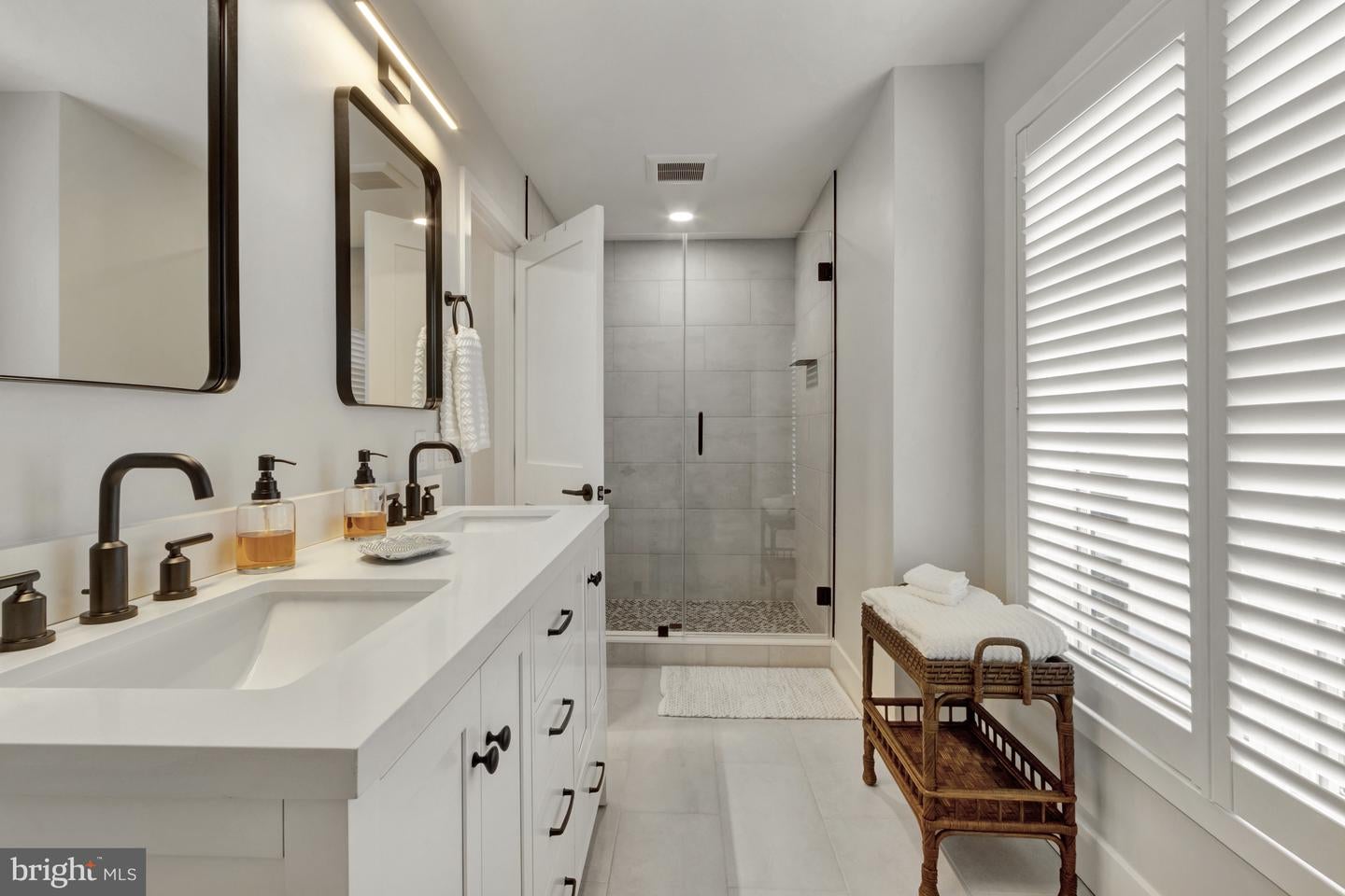 Rehoboth Beach, Delaware, 19971, United States, 5 Bedrooms Bedrooms, ,4 BathroomsBathrooms,Residential,Active,1945511