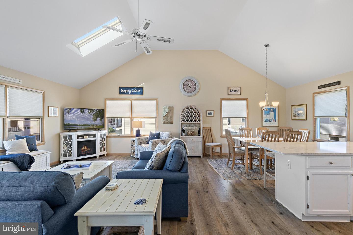 Long Beach Township, New Jersey, 08008, United States, 4 Bedrooms Bedrooms, ,2 BathroomsBathrooms,Residential,Active,1959944