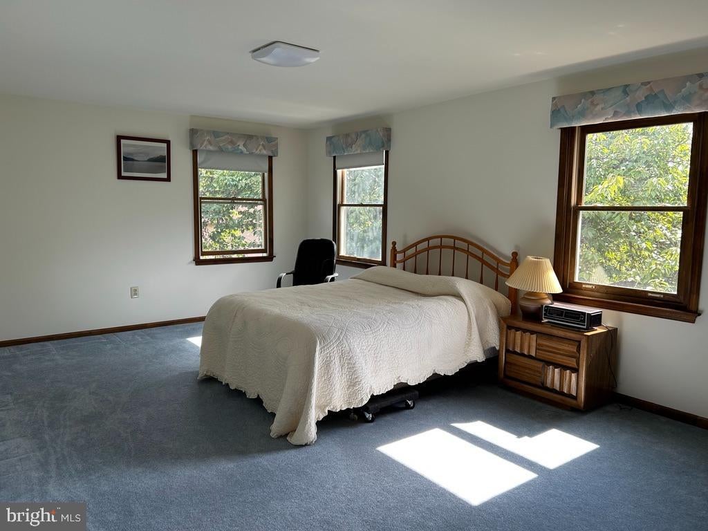 Lafayette Hill, Pennsylvania, 19444, United States, 4 Bedrooms Bedrooms, ,3 BathroomsBathrooms,Residential,Active,1944026