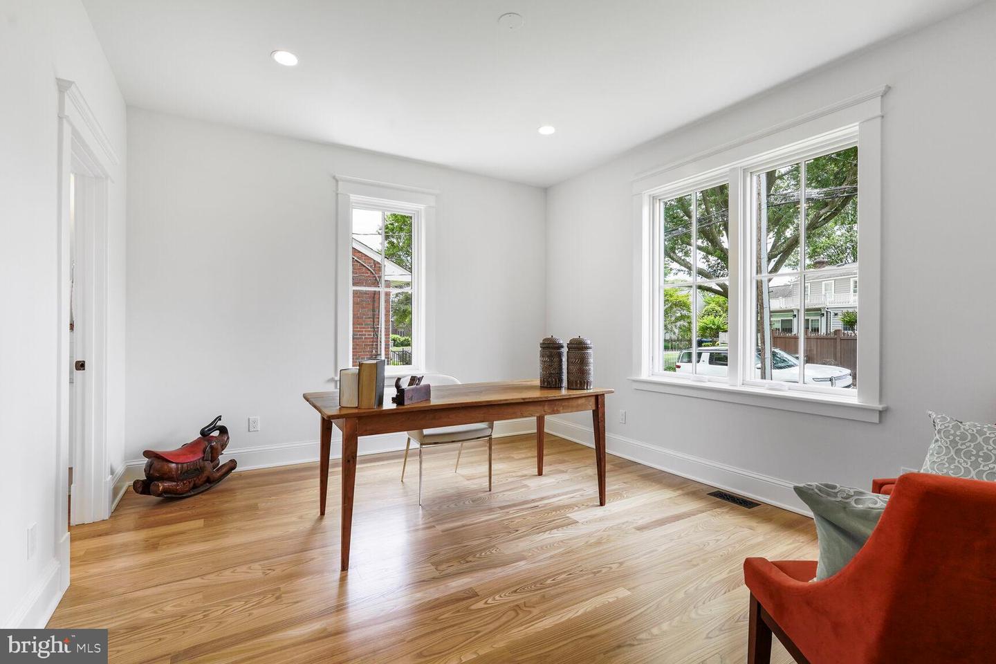 Alexandria, Virginia, 22301, United States, 6 Bedrooms Bedrooms, ,6 BathroomsBathrooms,Residential,Active,1825083