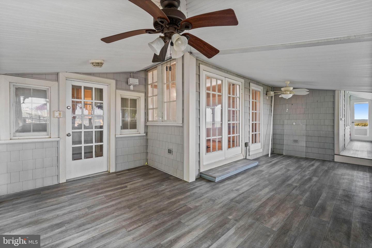 Cobb Island, Maryland, 20625, United States, 6 Bedrooms Bedrooms, ,6 BathroomsBathrooms,Residential,Contingent,1849506