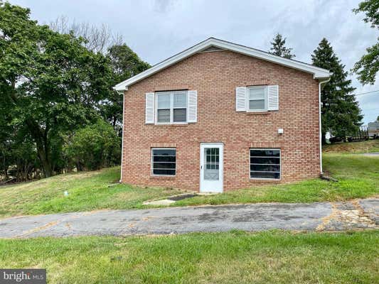 93 POWERS ROCKWELL LN, MARTINSBURG, WV 25405, photo 4 of 36