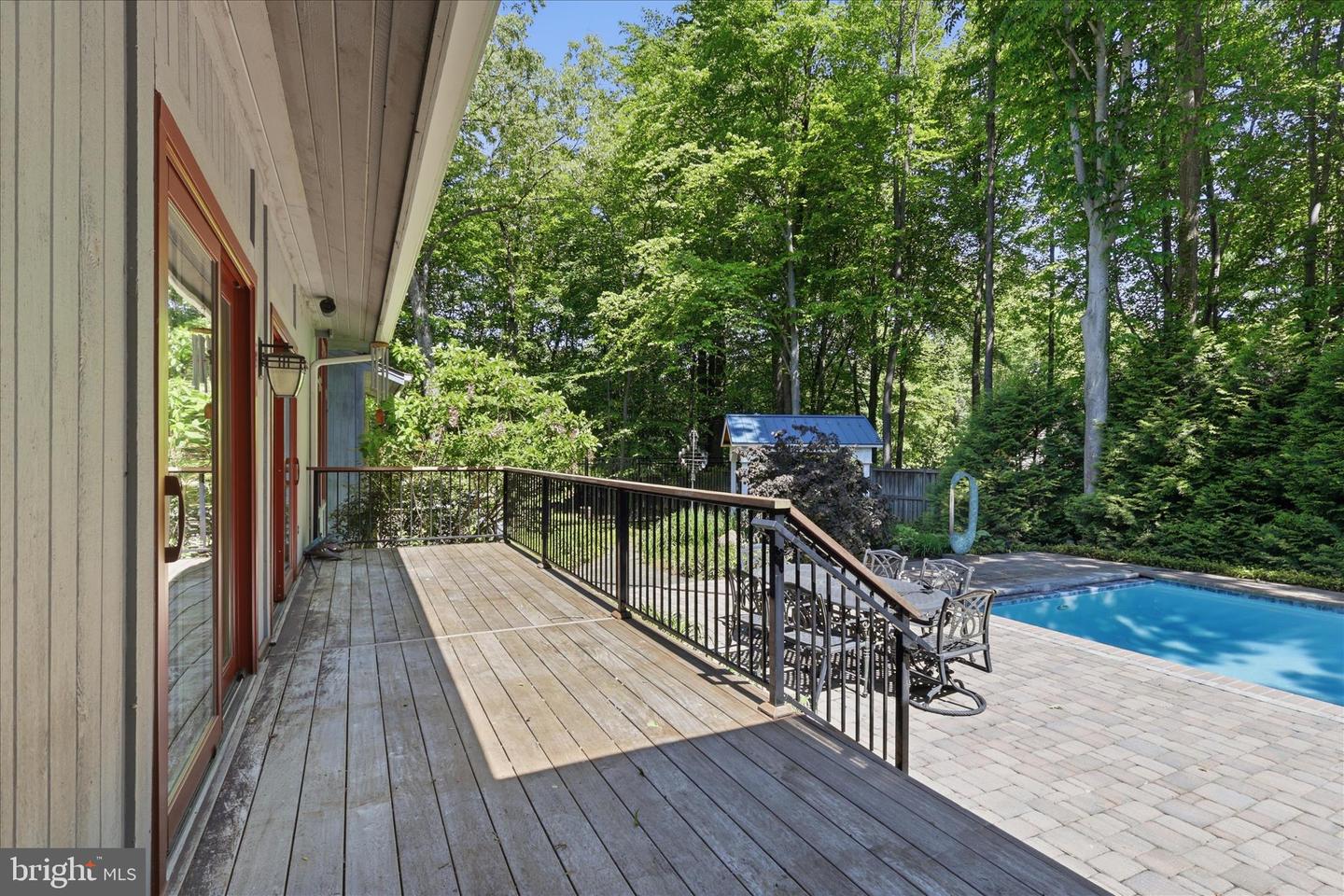 Great Falls, Virginia, 22066, United States, 4 Bedrooms Bedrooms, ,4 BathroomsBathrooms,Residential,Pending,2045715