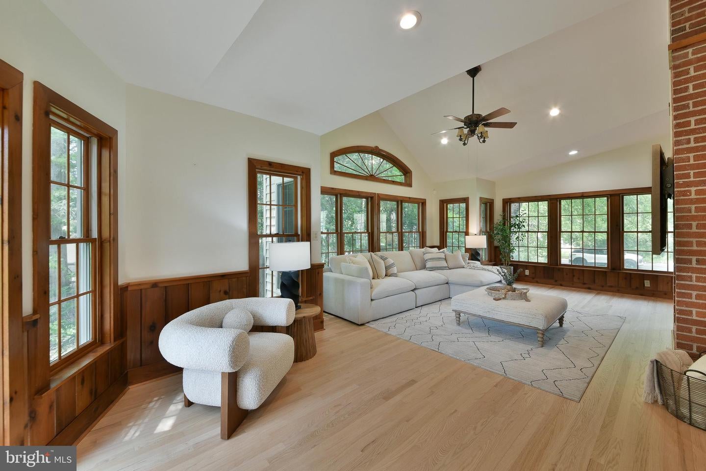 Yardley, Pennsylvania, 19067, United States, 5 Bedrooms Bedrooms, ,5 BathroomsBathrooms,Residential,Contingent,2045759