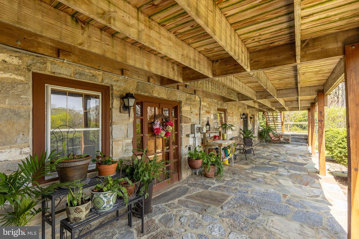 Winchester, Virginia, 22602, United States, 4 Bedrooms Bedrooms, ,4 BathroomsBathrooms,Residential,Active,2041509