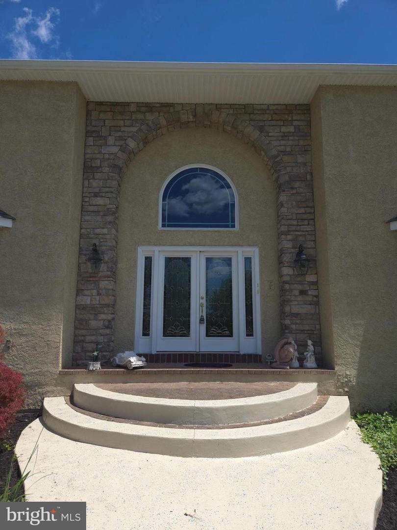 Collegeville, Pennsylvania, 19426, United States, 6 Bedrooms Bedrooms, ,5 BathroomsBathrooms,Residential,Active,2018175