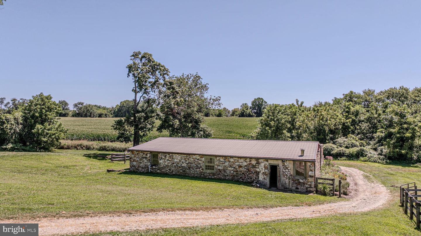 Landenberg, Pennsylvania, 19350, United States, 4 Bedrooms Bedrooms, ,2 BathroomsBathrooms,Residential,Active,1945072