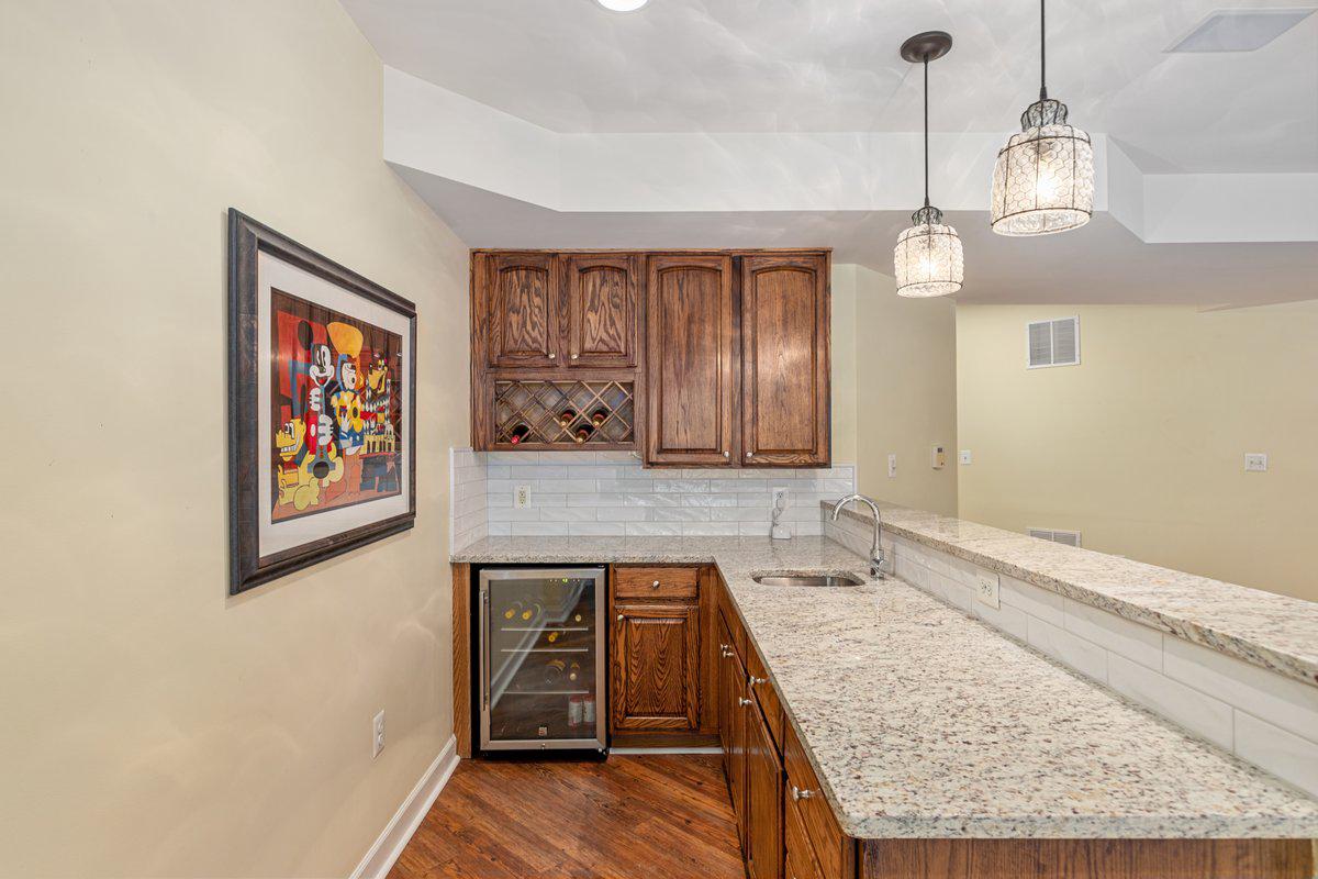 Leesburg, Virginia, 20176, United States, 4 Bedrooms Bedrooms, ,5 BathroomsBathrooms,Residential,Active,2044548