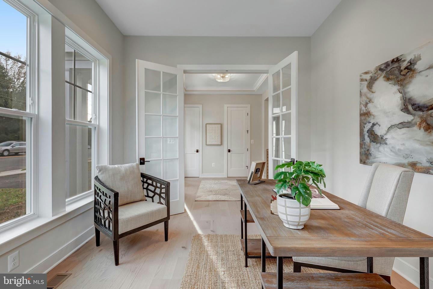 Arlington, Virginia, 22207, United States, ,Residential,Pending,1702157