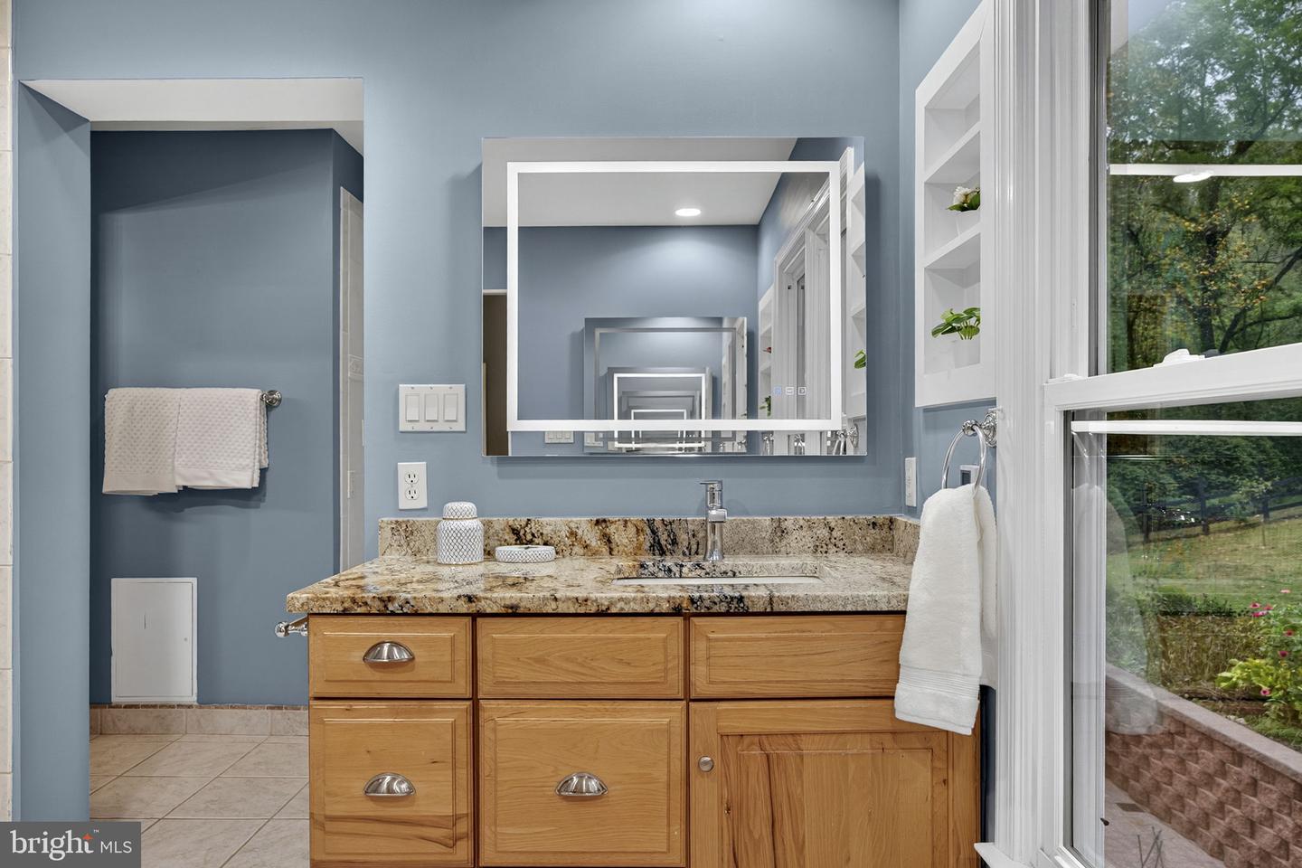 Lovettsville, Virginia, 20180, United States, ,2 BathroomsBathrooms,Residential,Active,1954034