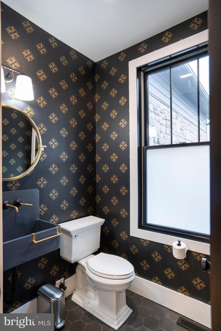 State College, Pennsylvania, 16801, United States, 5 Bedrooms Bedrooms, ,5 BathroomsBathrooms,Residential,Active,2010175