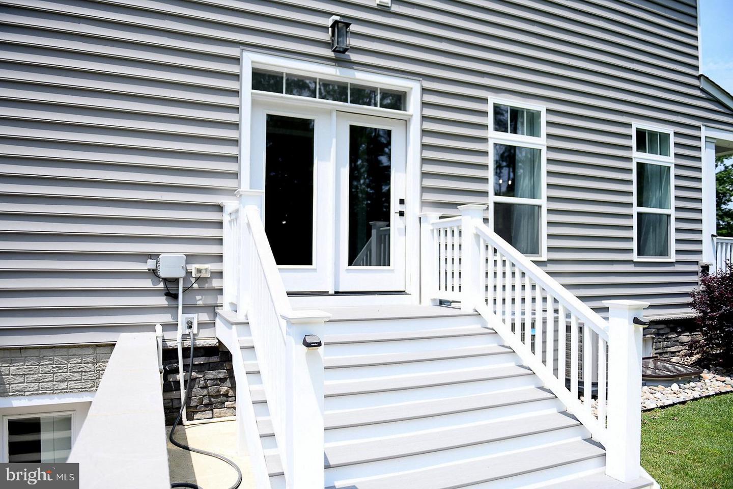 Leonardtown, Maryland, 20650, United States, 6 Bedrooms Bedrooms, ,4 BathroomsBathrooms,Residential,Contingent,1914636