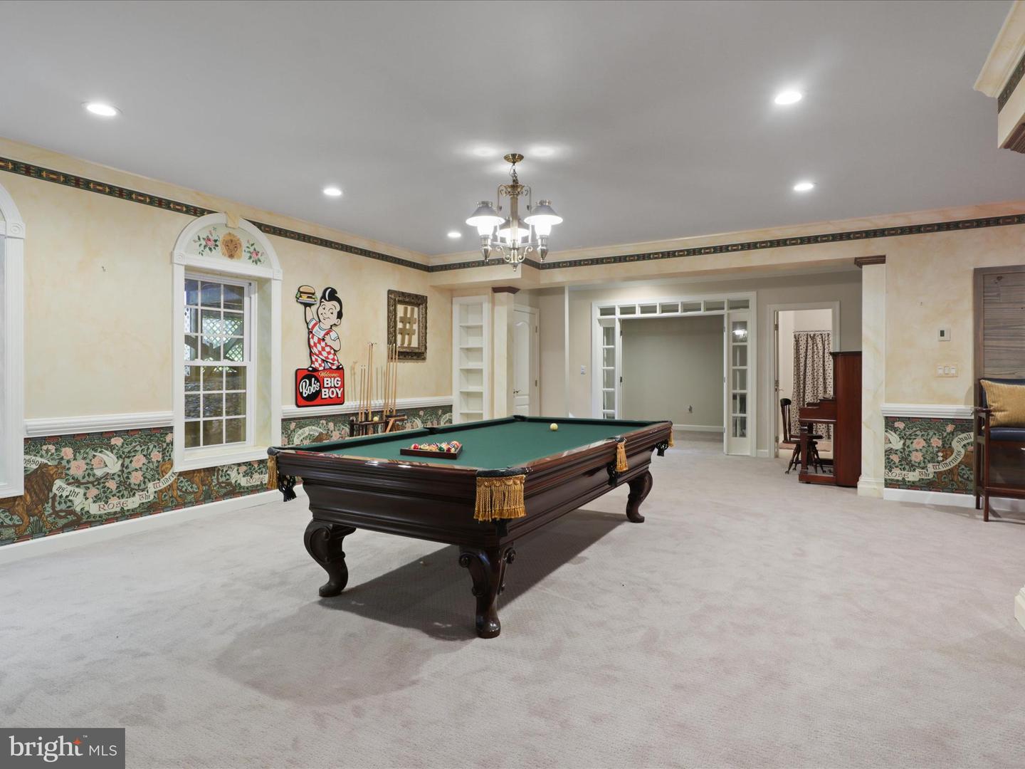 Fairfax Station, Virginia, 22039, United States, 5 Bedrooms Bedrooms, ,5 BathroomsBathrooms,Residential,Active,1943756