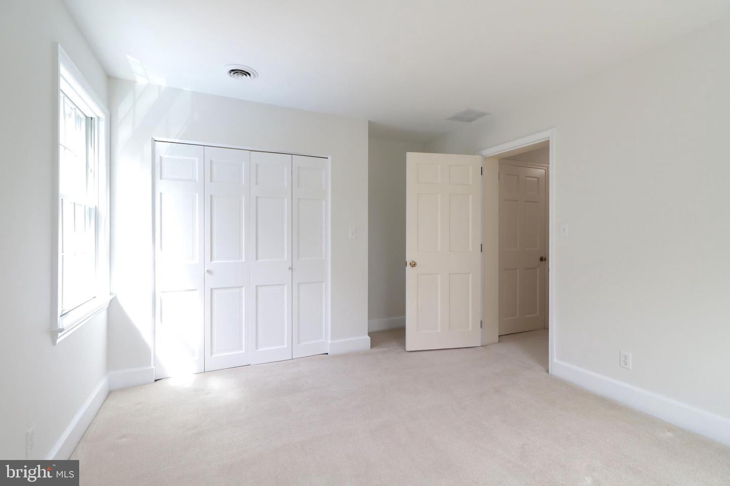 State College, Pennsylvania, 16803, United States, 5 Bedrooms Bedrooms, ,5 BathroomsBathrooms,Residential,Active,1824032