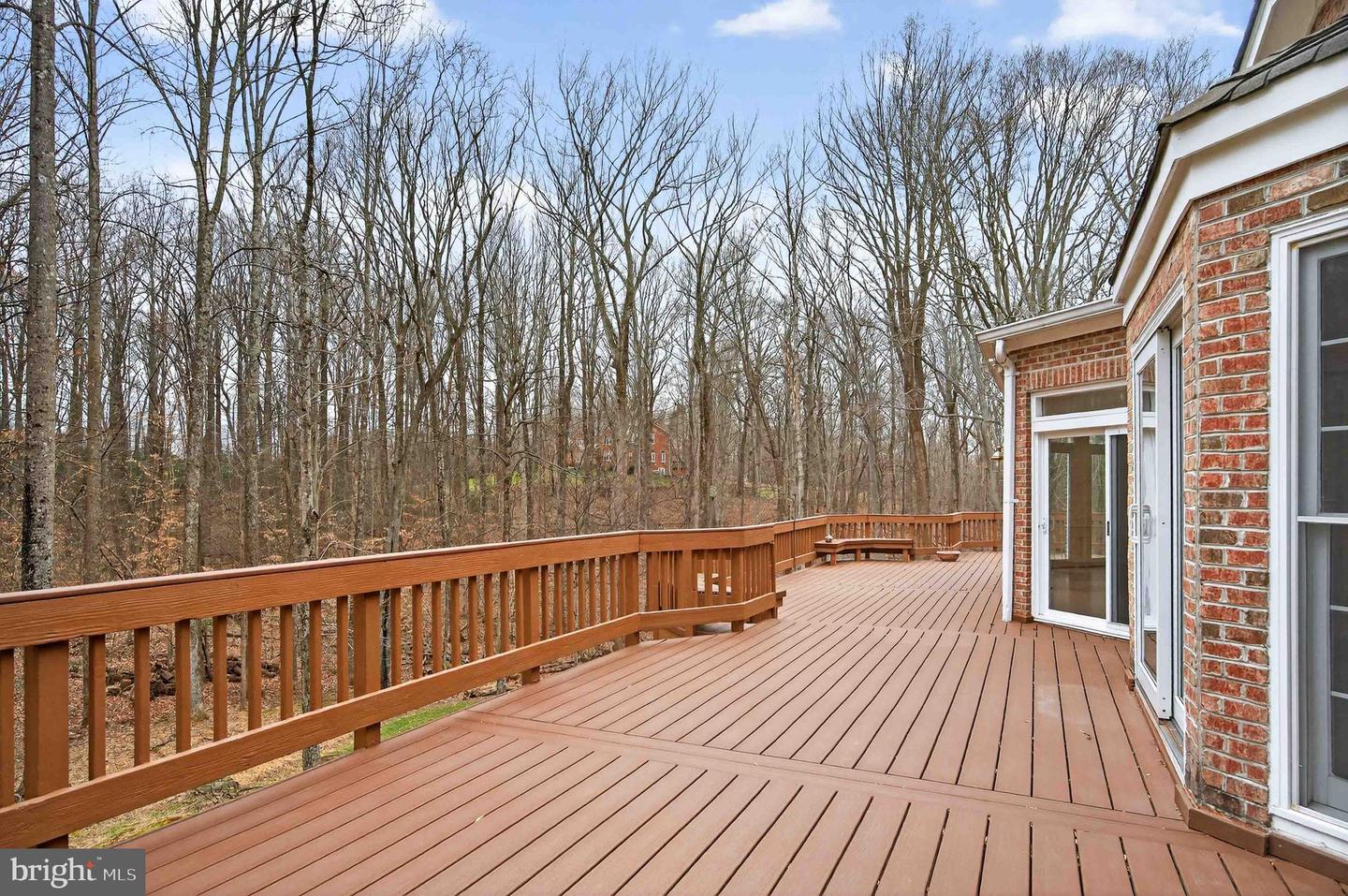 Clifton, Virginia, 20124, United States, 5 Bedrooms Bedrooms, ,6 BathroomsBathrooms,Residential,Active,2025639