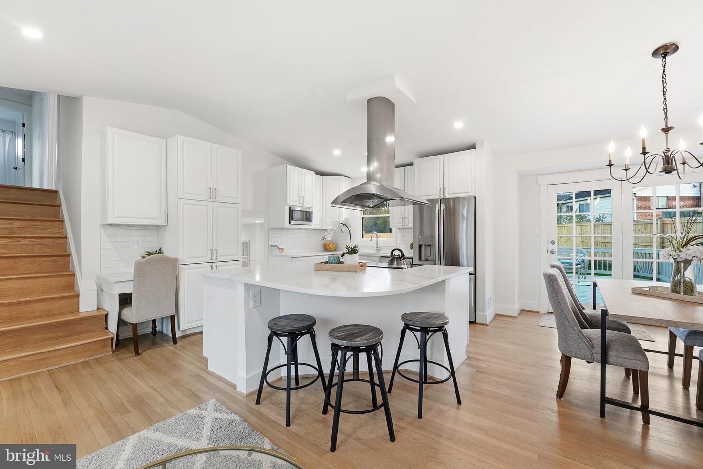 Bethesda, Maryland, 20817, United States, 4 Bedrooms Bedrooms, ,3 BathroomsBathrooms,Residential,Active,1990583