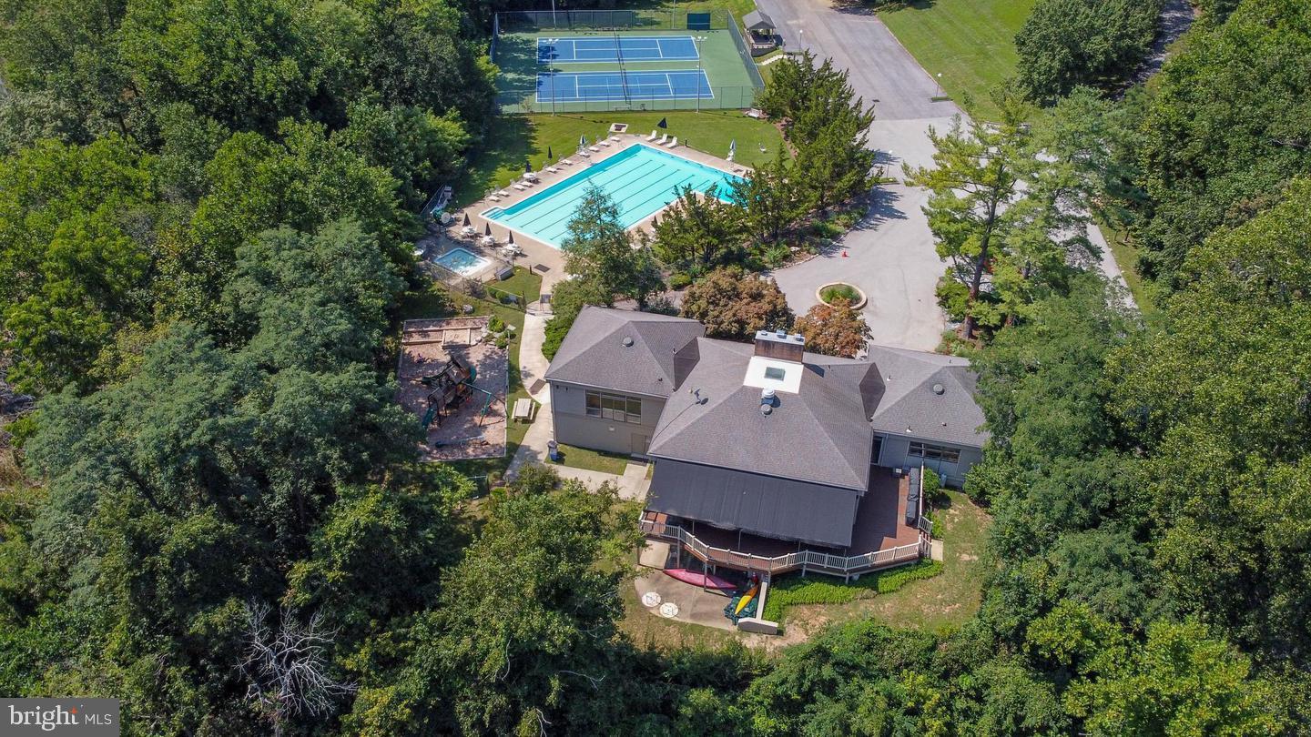 Davidsonville, Maryland, 21035, United States, 4 Bedrooms Bedrooms, ,3 BathroomsBathrooms,Residential,Active,2007094