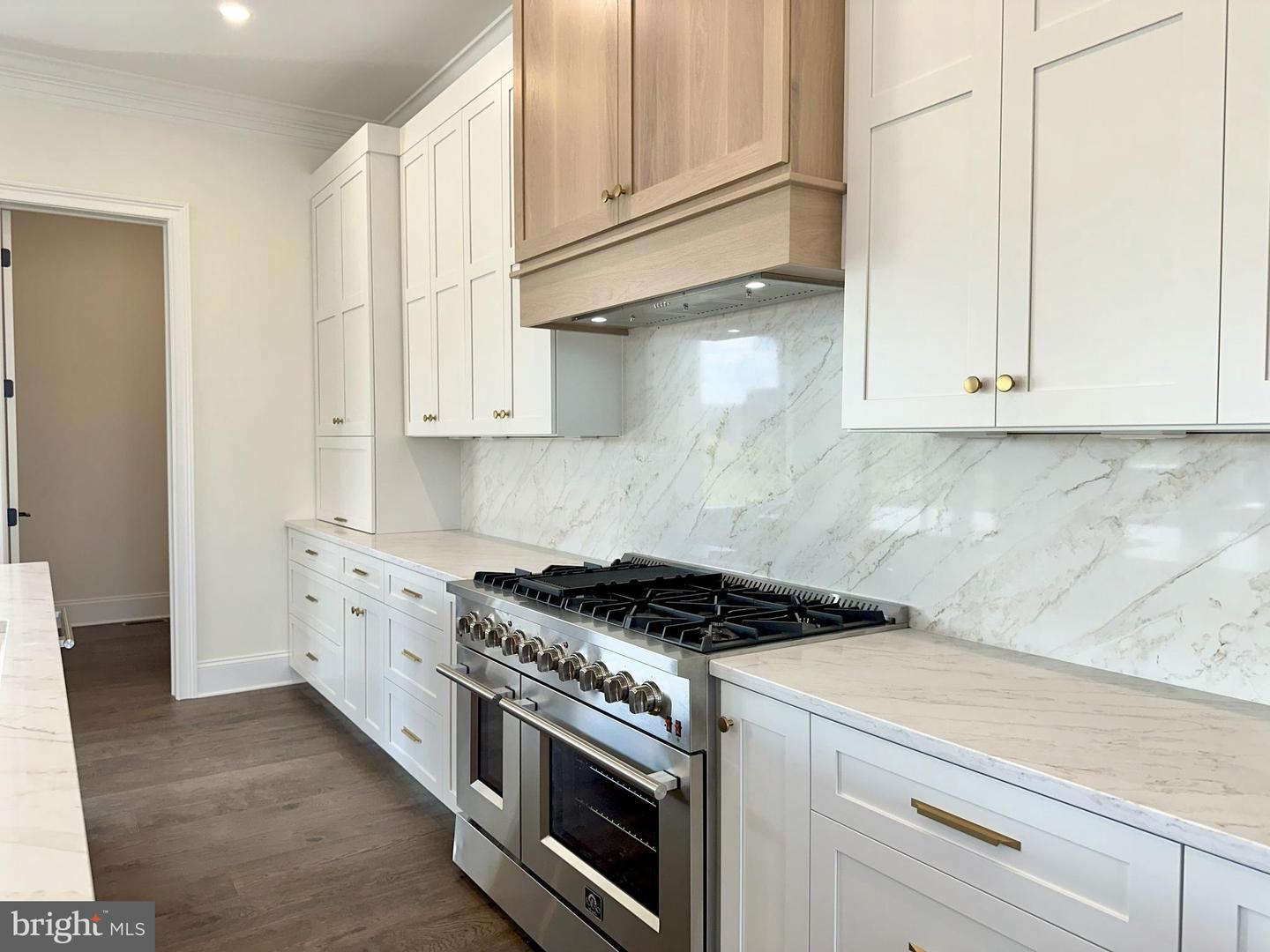 Lancaster, Pennsylvania, 17601, United States, 4 Bedrooms Bedrooms, ,5 BathroomsBathrooms,Residential,Active,1941391