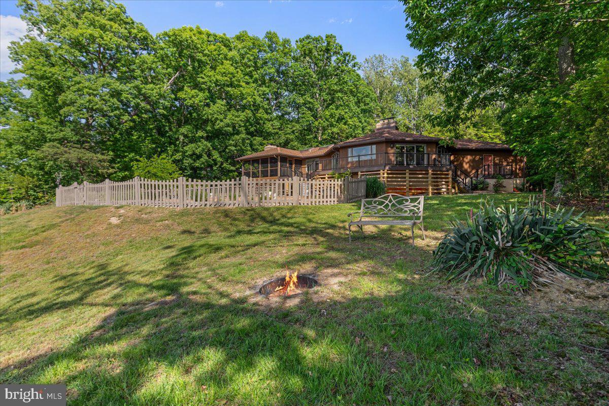 Stafford, Virginia, 22554, United States, 5 Bedrooms Bedrooms, ,3 BathroomsBathrooms,Residential,Active,2045399
