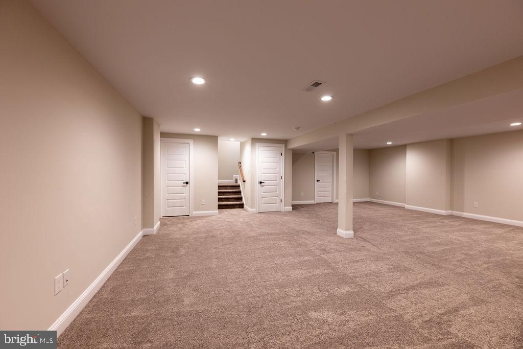 Haddonfield, New Jersey, 08033, United States, 4 Bedrooms Bedrooms, ,4 BathroomsBathrooms,Residential,Active,1886827