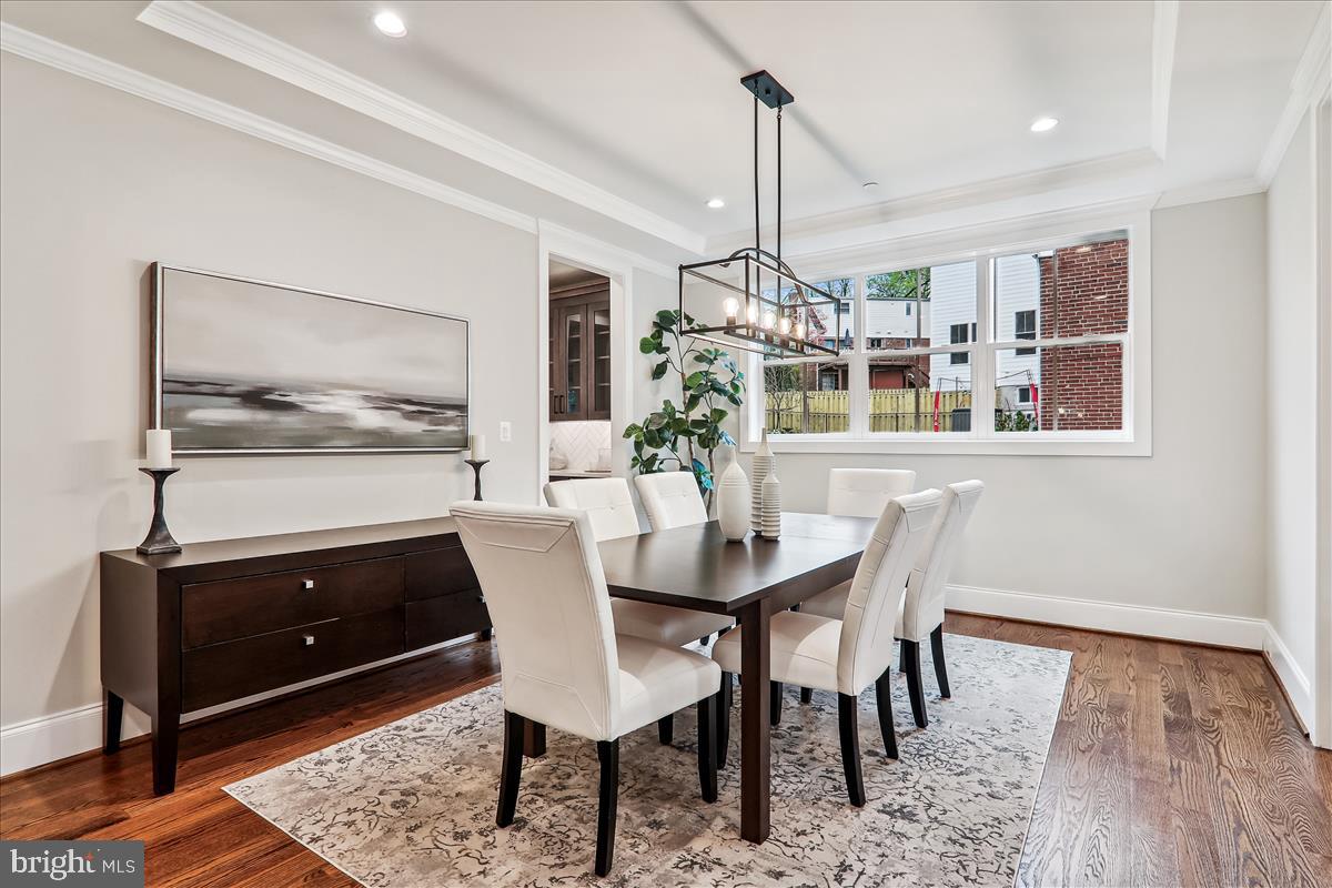 Kensington, Maryland, 20895, United States, ,5 BathroomsBathrooms,Residential,Pending,1702461