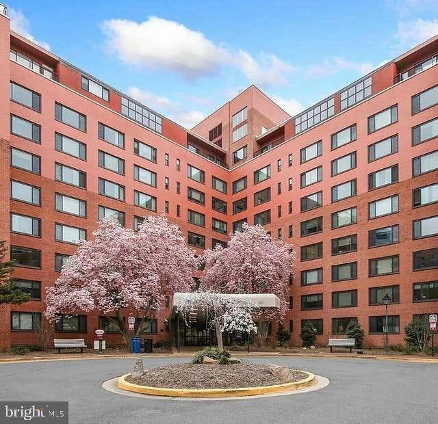 1011 ARLINGTON BLVD APT 808, ARLINGTON, VA 22209, photo 1 of 6