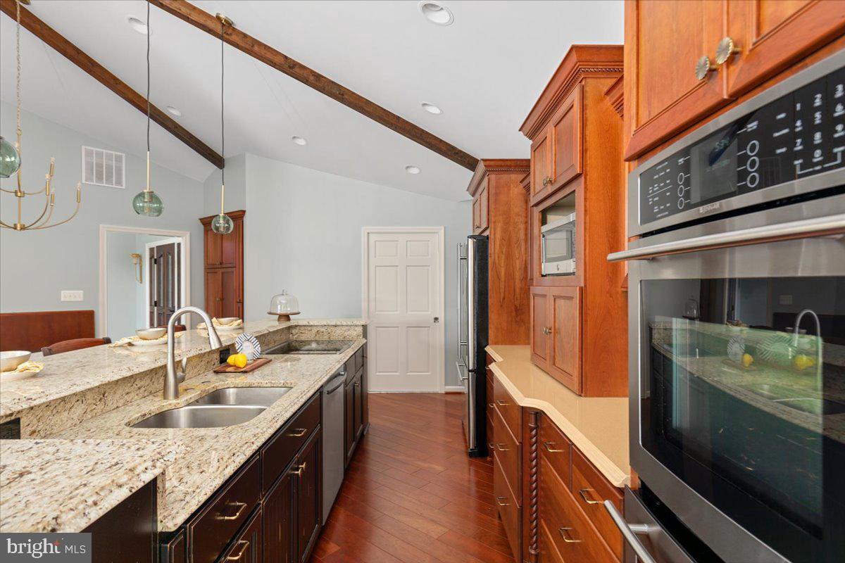Stafford, Virginia, 22554, United States, 5 Bedrooms Bedrooms, ,3 BathroomsBathrooms,Residential,Active,2045399