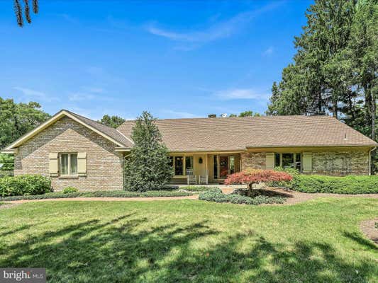 203 N TULPEHOCKEN RD, READING, PA 19601 - Image 1