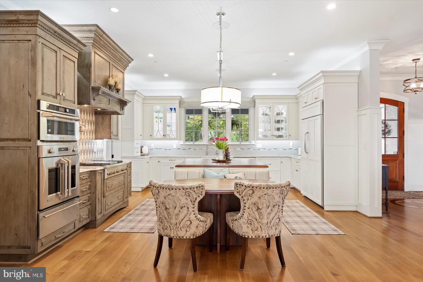 Middle River, Maryland, 21220, United States, 7 Bedrooms Bedrooms, ,7 BathroomsBathrooms,Residential,Active,1969646