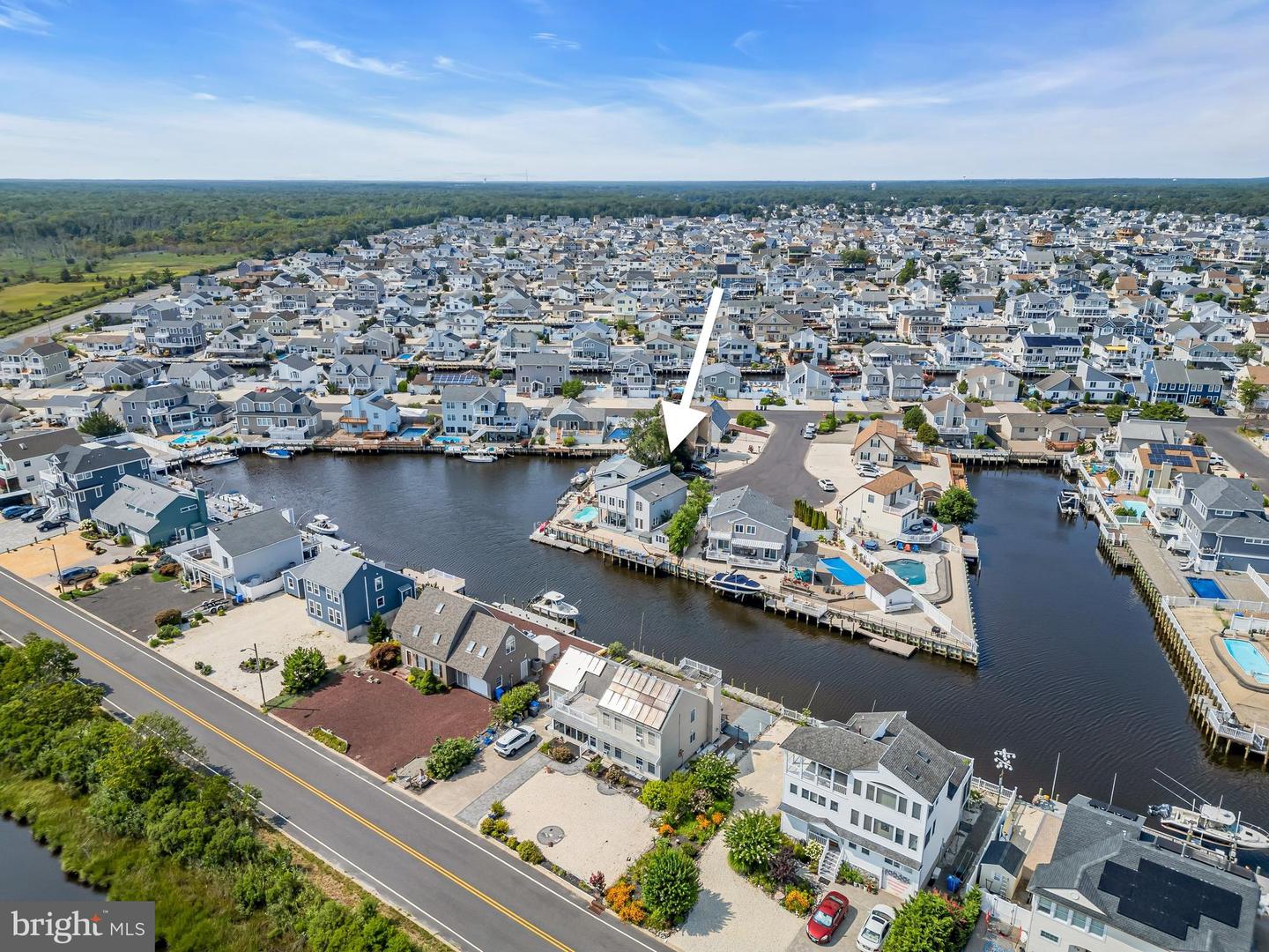 Manahawkin, New Jersey, 08050, United States, 4 Bedrooms Bedrooms, ,2 BathroomsBathrooms,Residential,Active,1919073