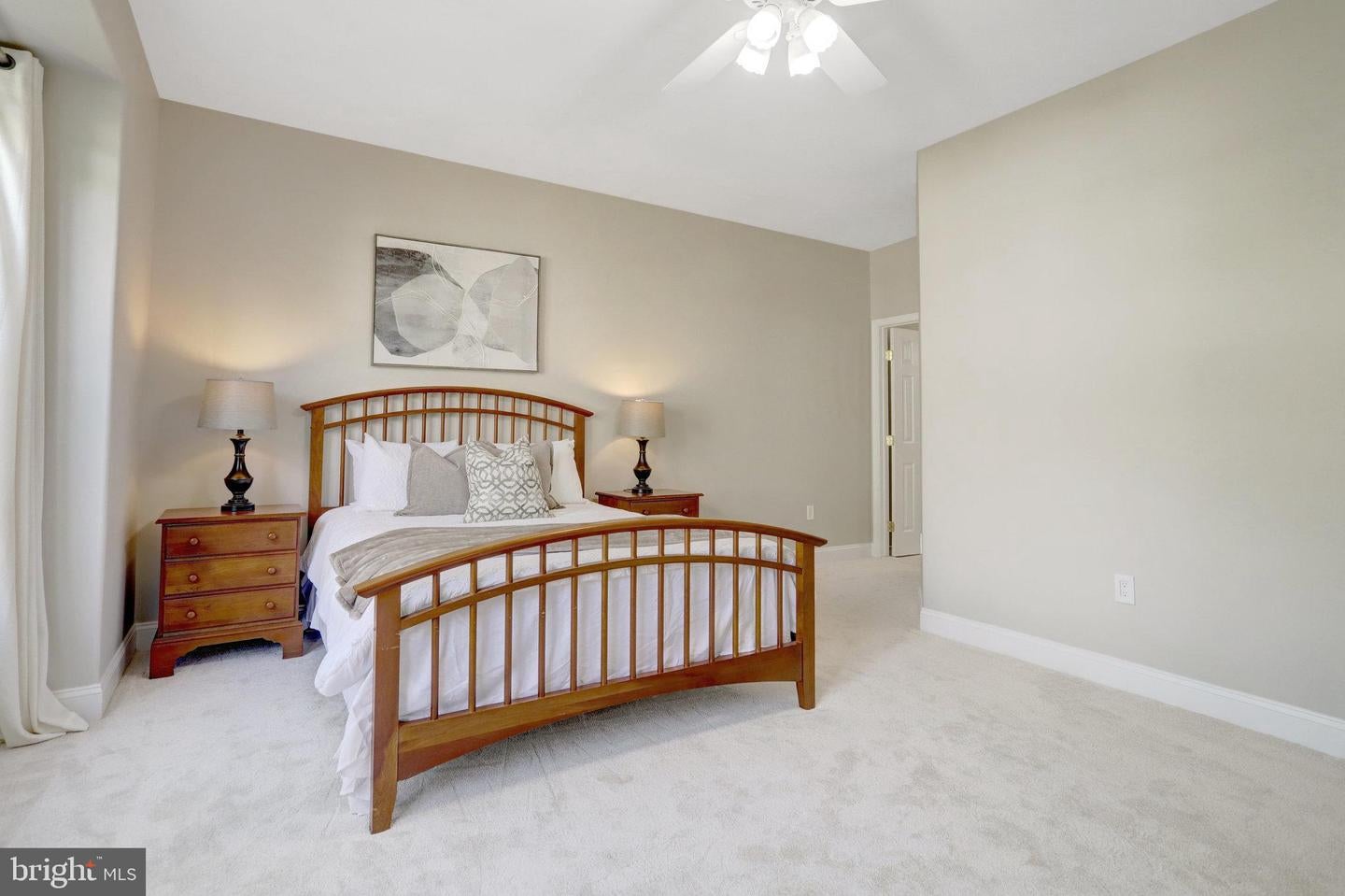 Springfield, Virginia, 22152, United States, 4 Bedrooms Bedrooms, ,4 BathroomsBathrooms,Residential,Active,1893217