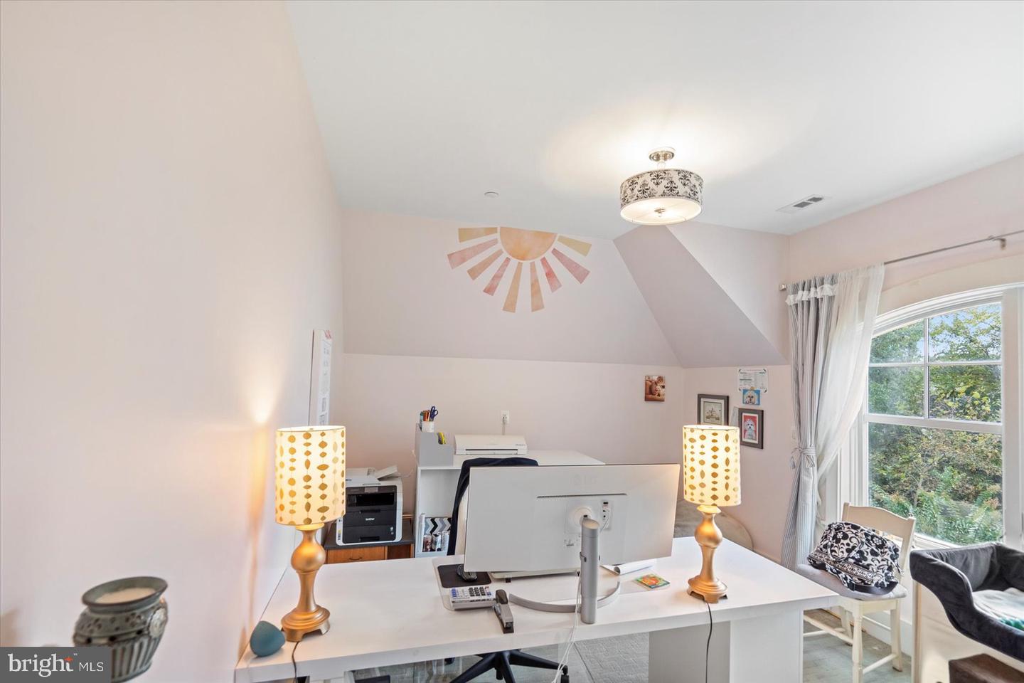 Middle River, Maryland, 21220, United States, 7 Bedrooms Bedrooms, ,7 BathroomsBathrooms,Residential,Active,1969646