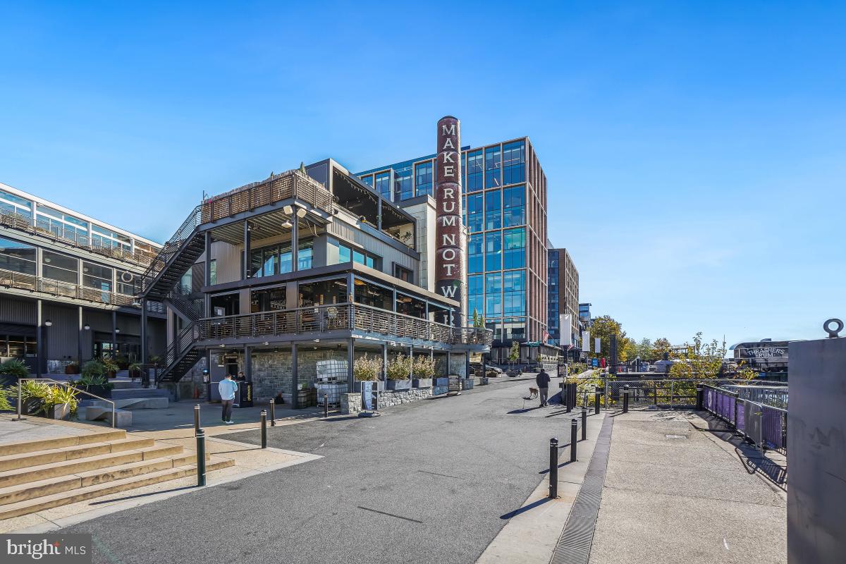 Washington, District Of Columbia, 20024, United States, 5 Bedrooms Bedrooms, ,3 BathroomsBathrooms,Residential,Active,2010218