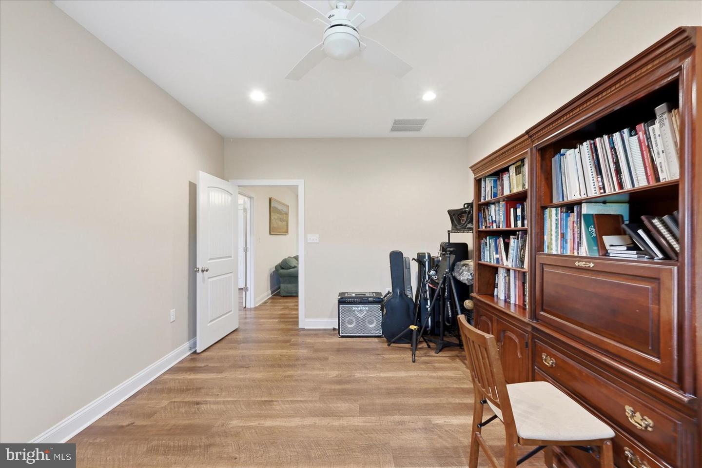 Winchester, Virginia, 22602, United States, 4 Bedrooms Bedrooms, ,4 BathroomsBathrooms,Residential,Active,2025980
