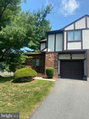 2 LEICESTER LN, EWING, NJ 08628 - Image 1