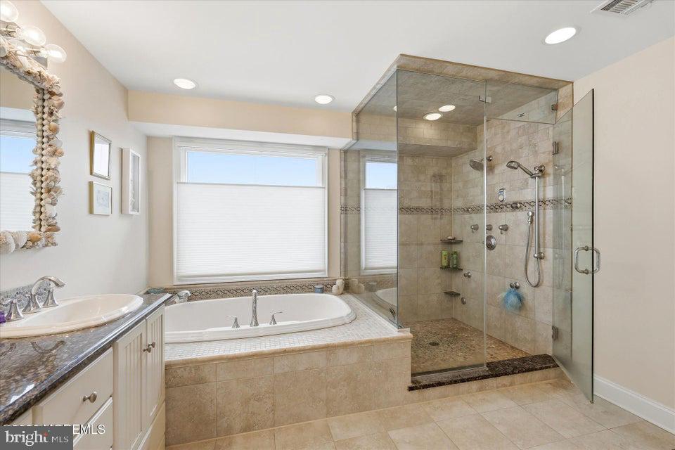 Point Pleasant Beach, New Jersey, 08742, United States, 5 Bedrooms Bedrooms, ,4 BathroomsBathrooms,Residential,Active,2043129
