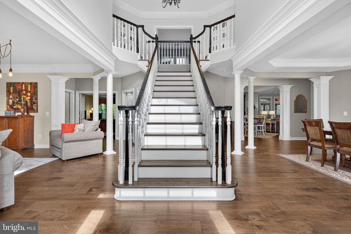 Aldie, Virginia, 20105, United States, 5 Bedrooms Bedrooms, ,5 BathroomsBathrooms,Residential,Active,2010541