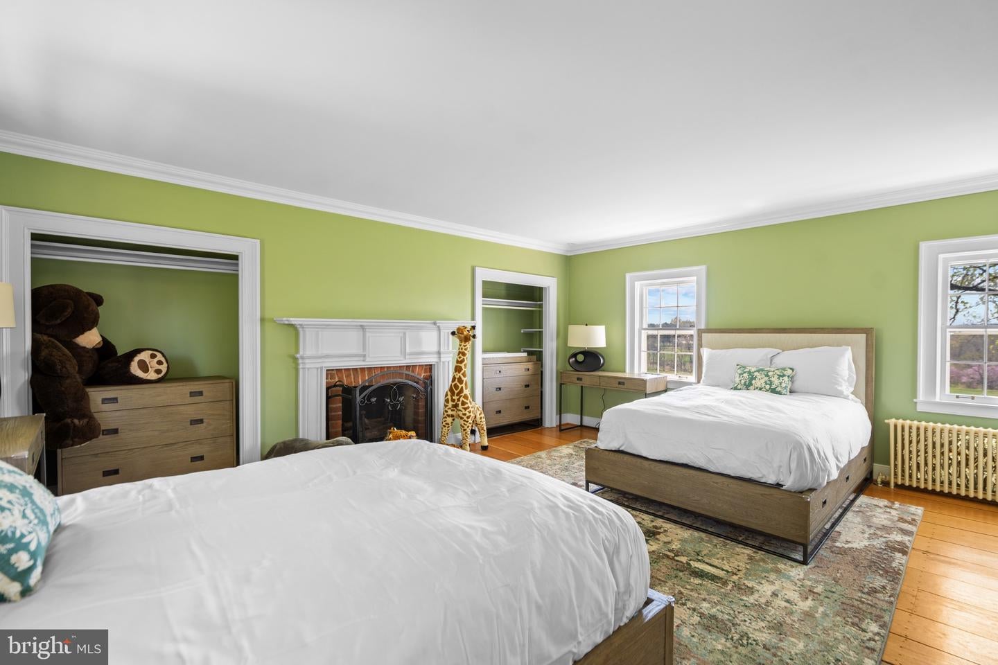 Waterford, Virginia, 20197, United States, 4 Bedrooms Bedrooms, ,5 BathroomsBathrooms,Residential,Active,1771409