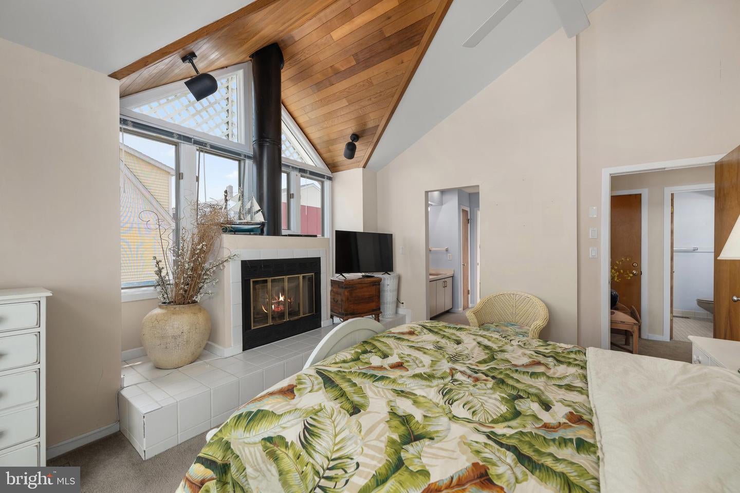 Dewey Beach, Delaware, 19971, United States, 4 Bedrooms Bedrooms, ,4 BathroomsBathrooms,Residential,Active,1941142