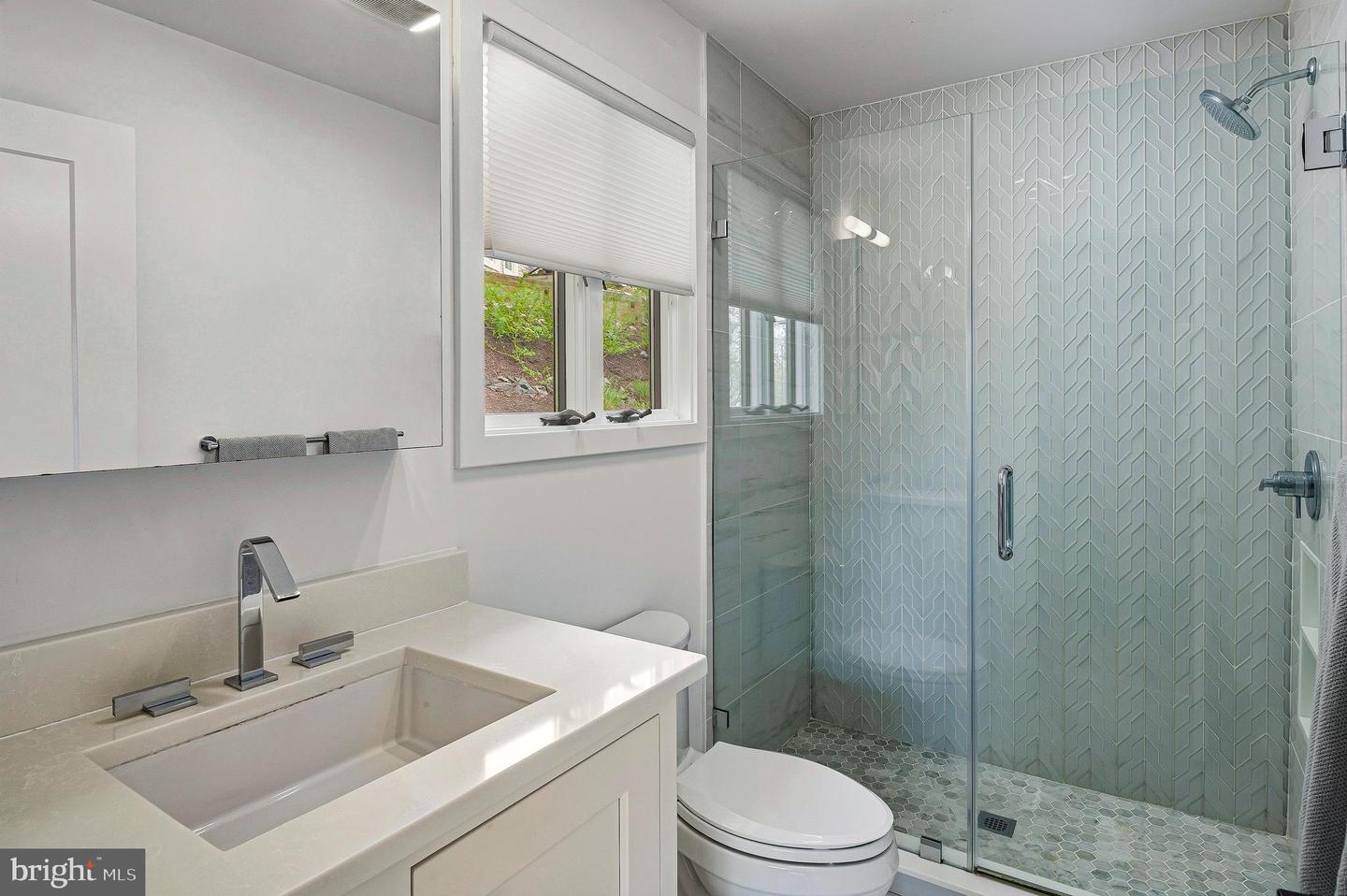 Arnold, Maryland, 21012, United States, 4 Bedrooms Bedrooms, ,4 BathroomsBathrooms,Residential,Active,2045804