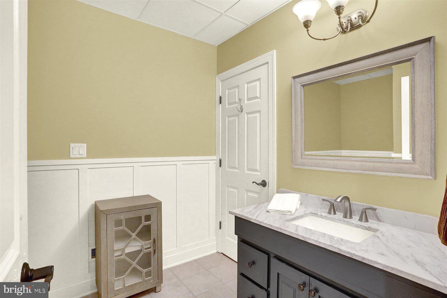 Mechanicsburg, Pennsylvania, 17050, United States, 4 Bedrooms Bedrooms, ,6 BathroomsBathrooms,Residential,Active,1941336