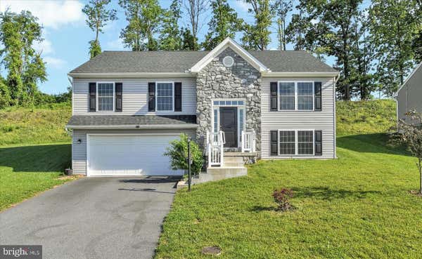 526 DARLINGTON AVE, JONESTOWN, PA 17038 - Image 1