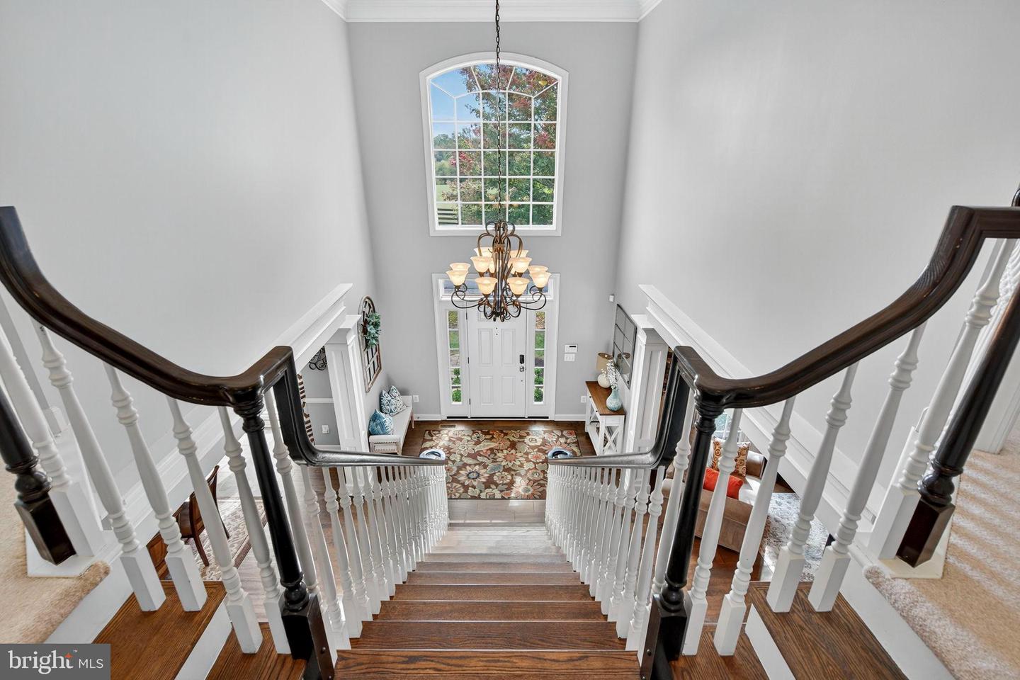 Aldie, Virginia, 20105, United States, 5 Bedrooms Bedrooms, ,5 BathroomsBathrooms,Residential,Active,2010541