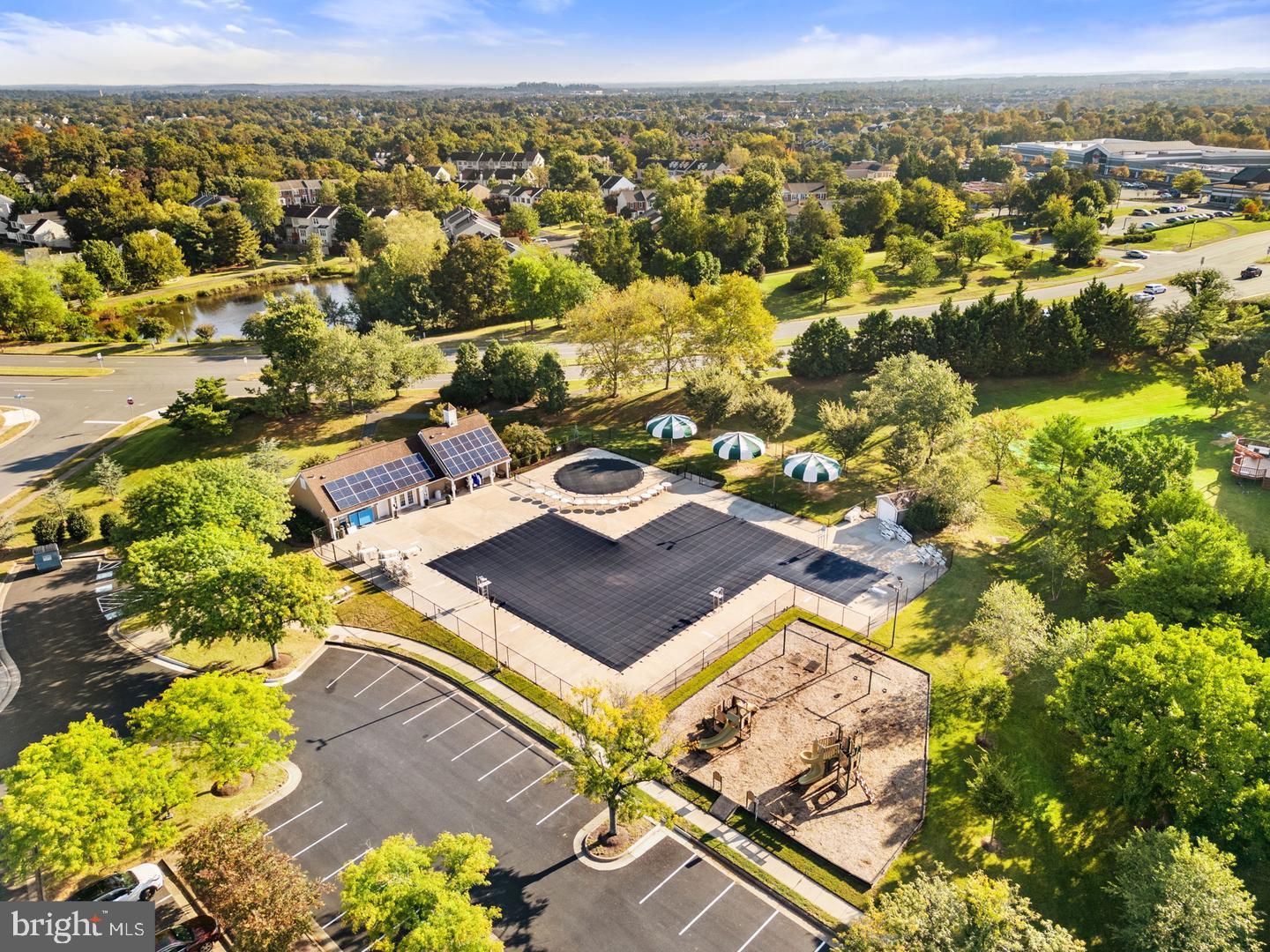 Ashburn, Virginia, 20147, United States, 5 Bedrooms Bedrooms, ,4 BathroomsBathrooms,Residential,Active,1988483