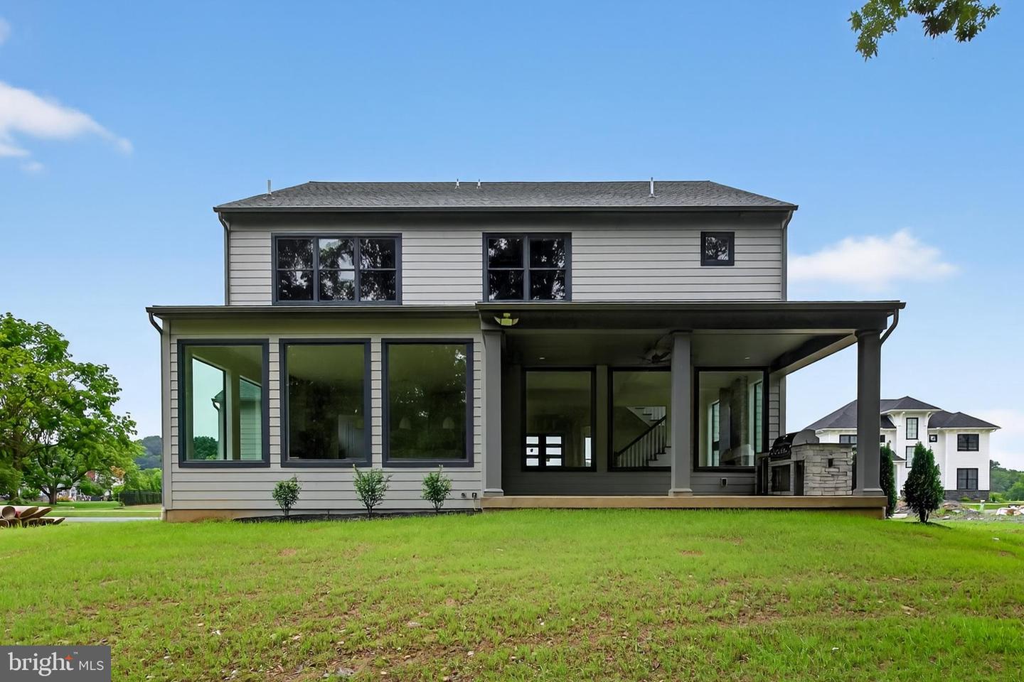 Lancaster, Pennsylvania, 17601, United States, 4 Bedrooms Bedrooms, ,5 BathroomsBathrooms,Residential,Active,1755222