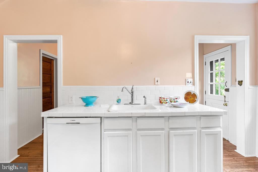 Philadelphia, Pennsylvania, 19118, United States, 7 Bedrooms Bedrooms, ,3 BathroomsBathrooms,Residential,Active,1900159